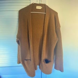 Dreamers perfect fall sweater size SM! very comfortable in perfect condition!